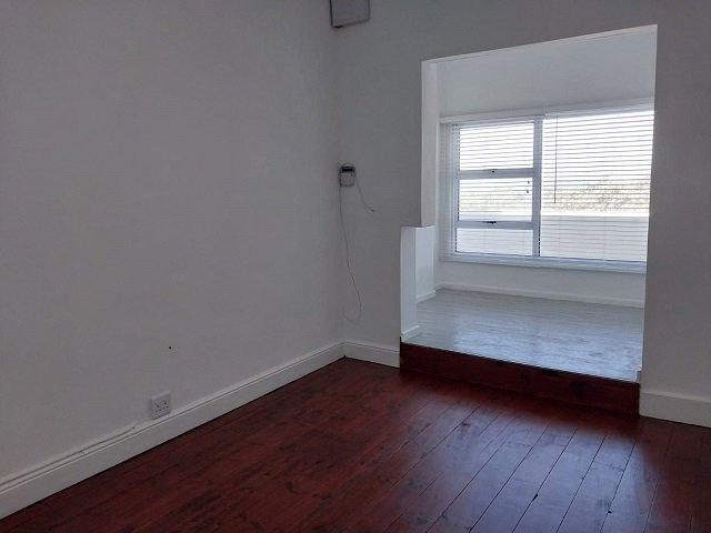 To Let 2 Bedroom Property for Rent in Fish Hoek Western Cape